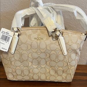 Coach Khaki Outline Signature Small Kelsey